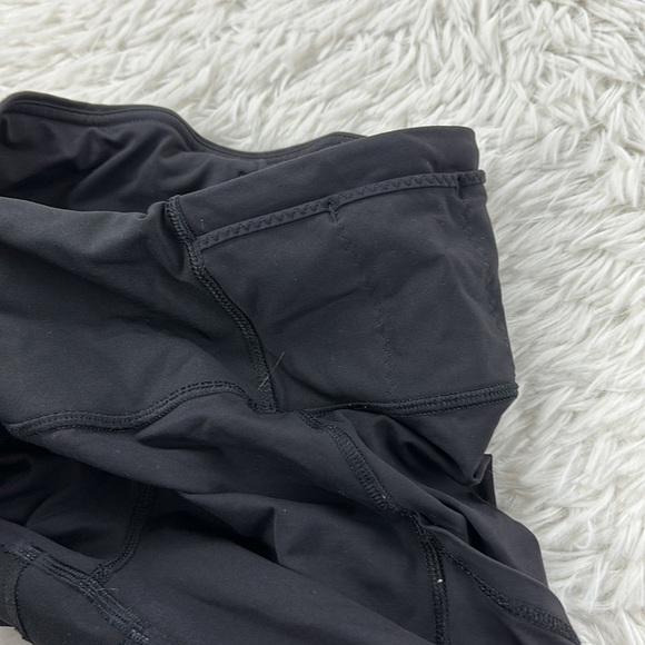Lululemon Crops Black *pockets* - Picture 4 of 6